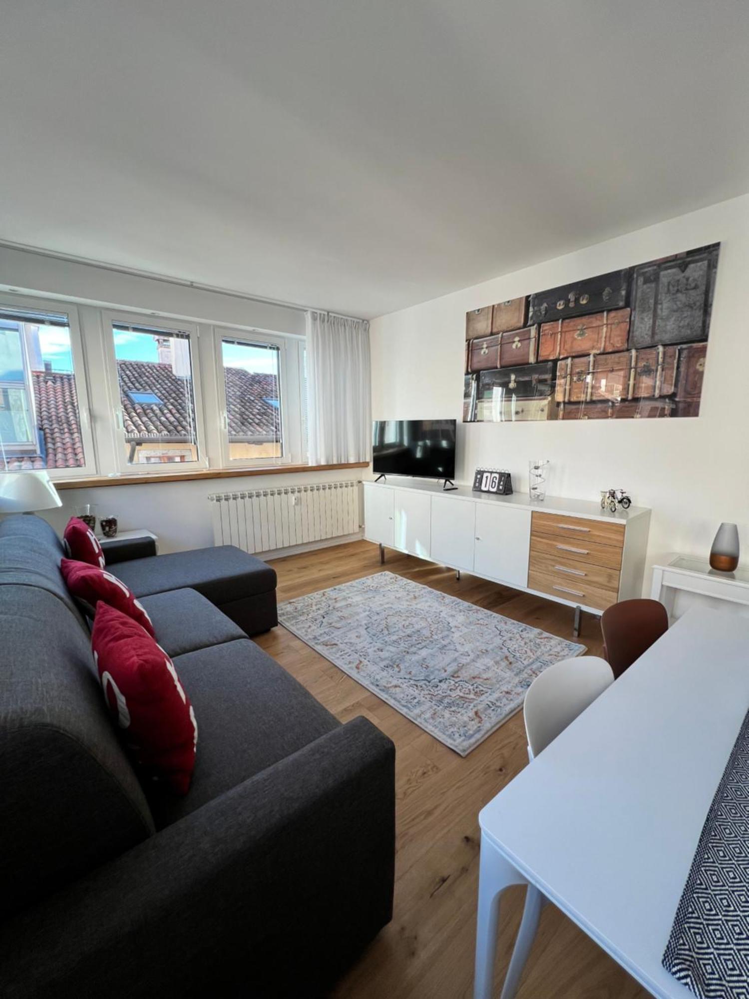 Conte Cavour Apartment Udine Exterior photo