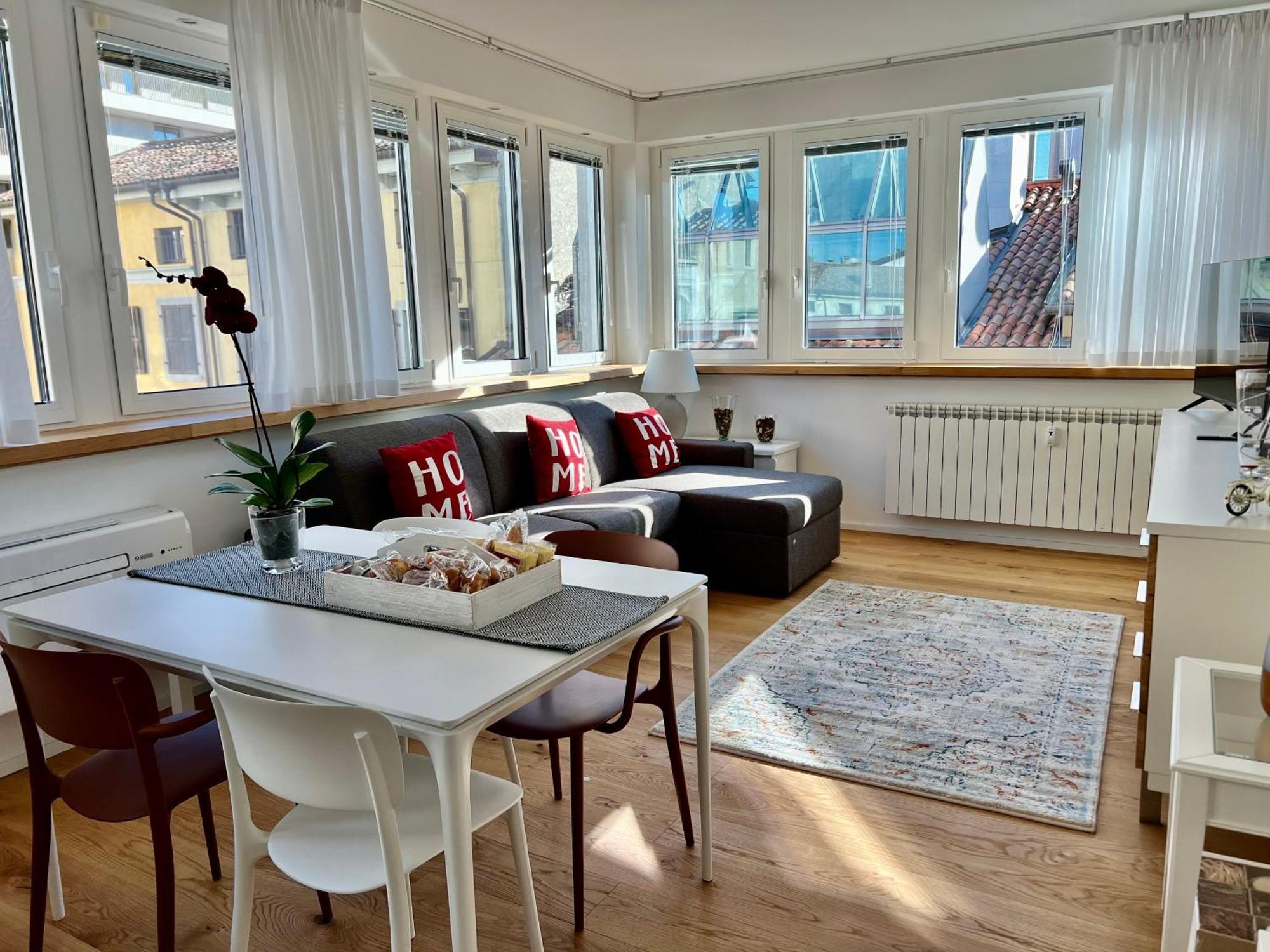Conte Cavour Apartment Udine Exterior photo